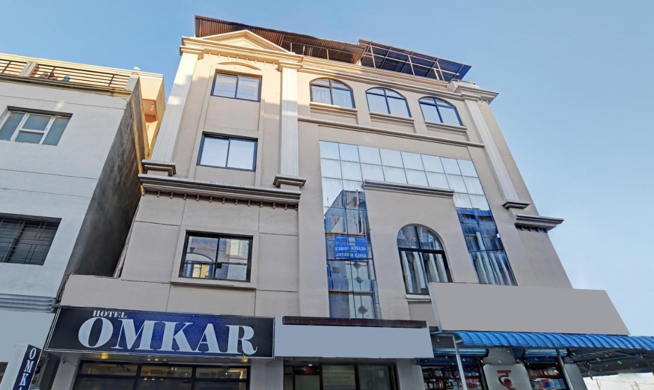 O Omkar 3* Indore